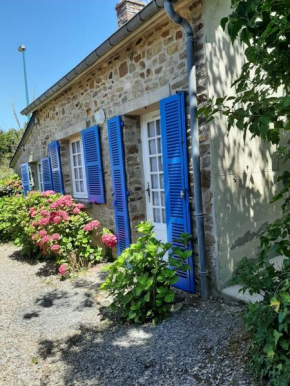 Hotels in Angoville-Sur-Ay